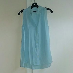 Gap baby blue collared button-up tank top